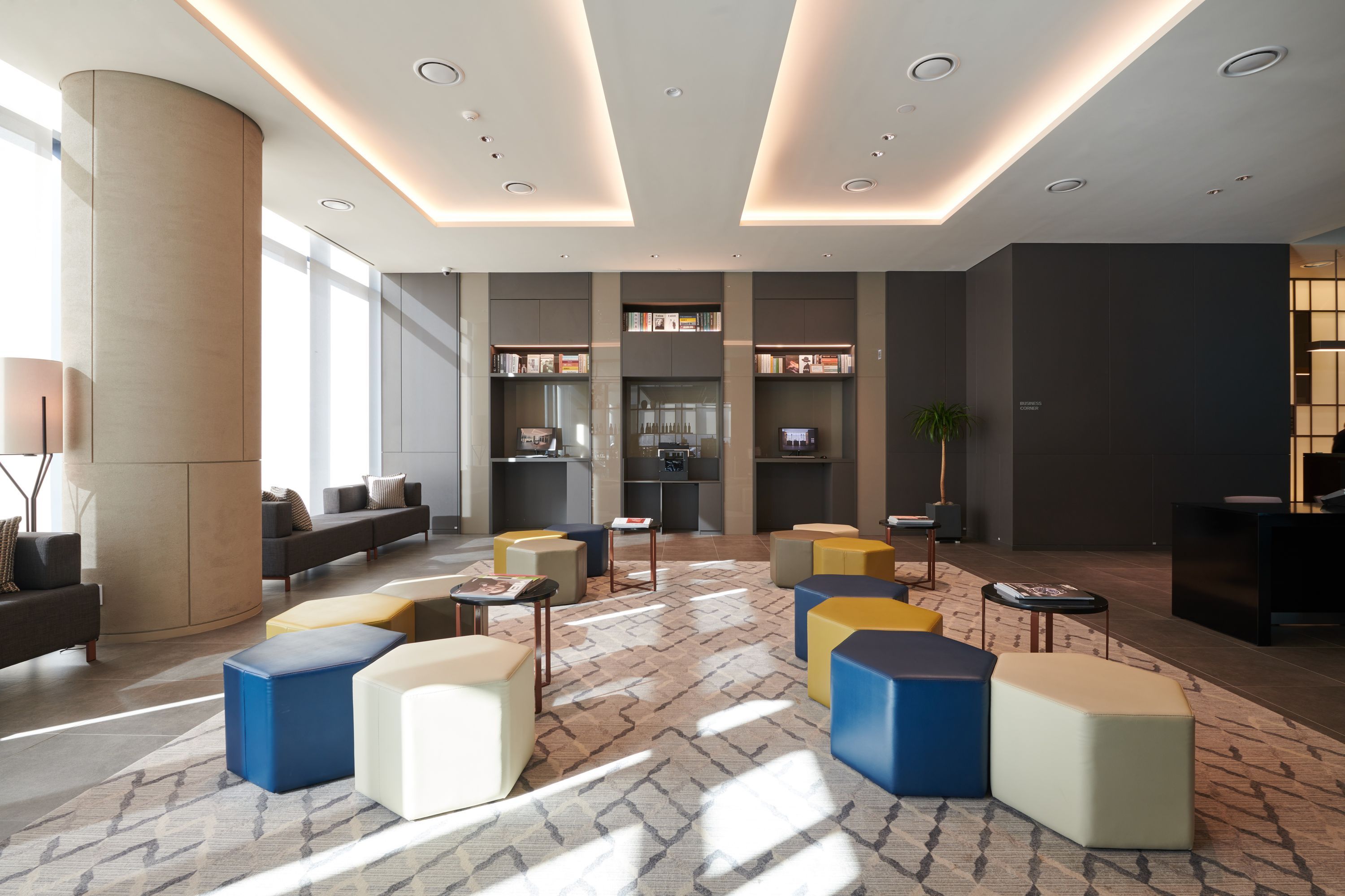 NINE TREE BY PARNAS SEOUL PANGYO - סיאונגנאם - טרקלין