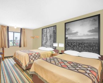 Super 8 by Wyndham Mt Pleasant - Mount Pleasant - Schlafzimmer