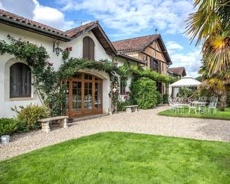 Landes/South-west - Gîte 8-10 people on large wooded grounds with swimming pool - Carcen-Ponson - Edificio
