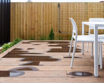 2BR Townhouse: Cosy, Close to City, Car Park - Christchurch - Patio