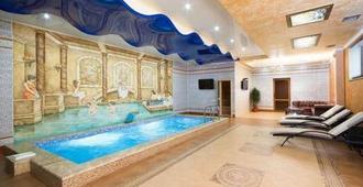 Hayat Spa Hotel-New - Pyatigorsk - Piscine