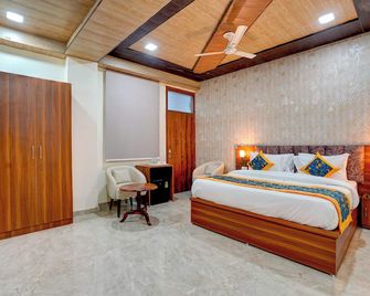 Relax Suites - Noida - Habitación