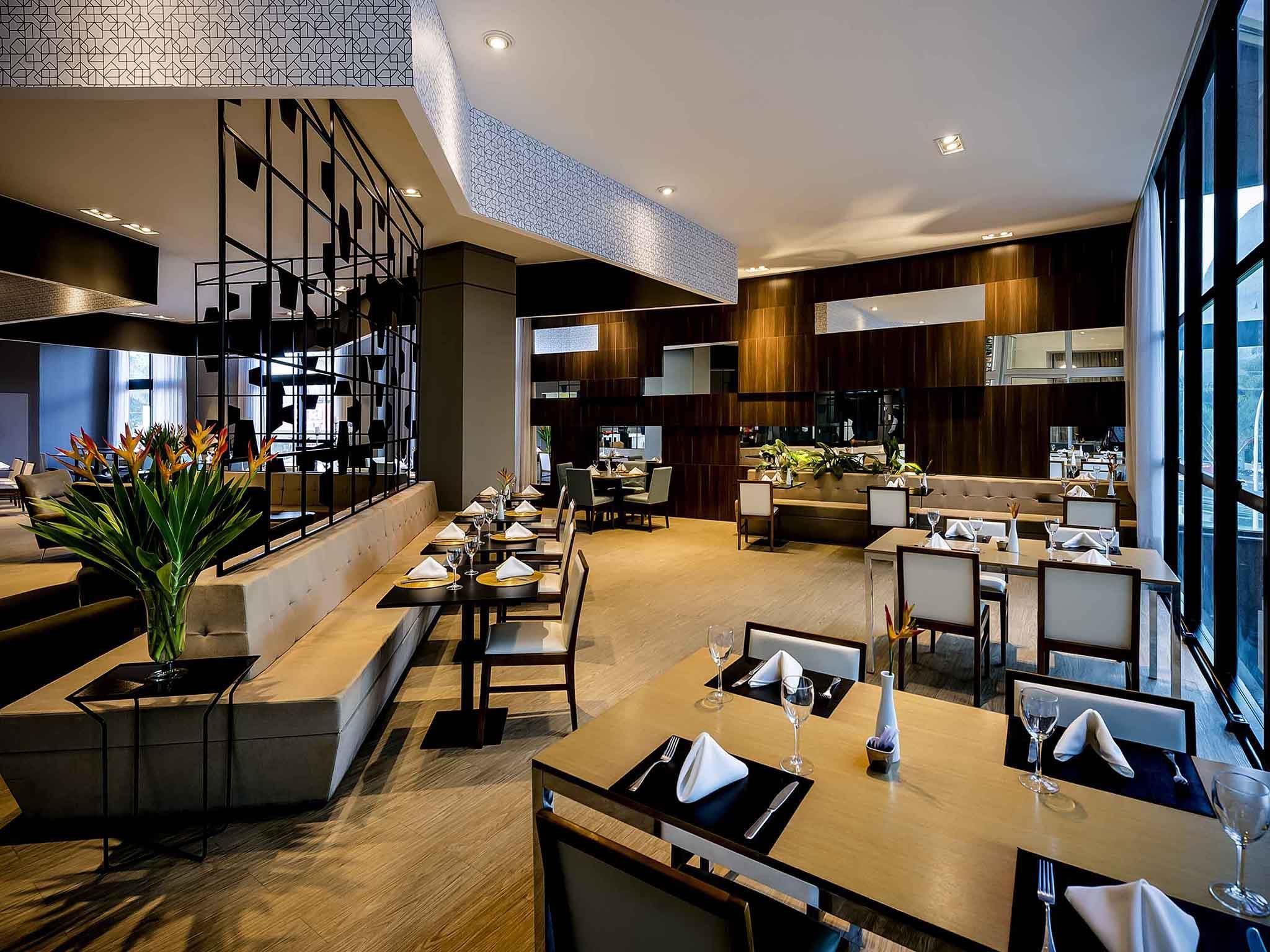 Grand Mercure Brasilia Eixo Monumental - Brasilia - Restaurant