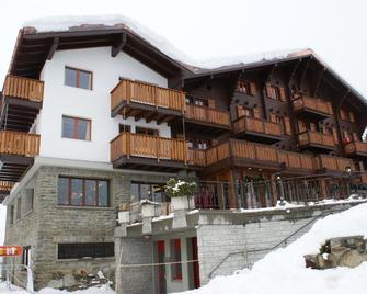 Hotel Aletsch - Bettmeralp - Gebäude