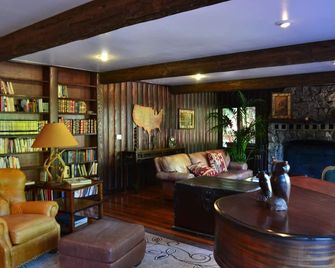 Guerneville Lodge - Guerneville - Lounge
