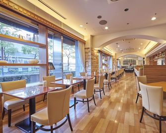 Hearton Hotel Nishiumeda - Osaka - Restaurant