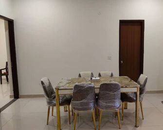Park Avenue - Best place to be in. - Ludhiāna - Dining room