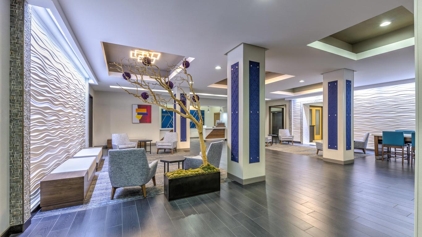 Holiday Inn Express & Suites Amarillo West