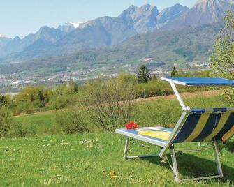 Holiday Home Belluno Bl 05 - Belluno - Patio