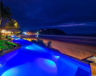 Chez Pitu Praia Hotel - Búzios - Pool