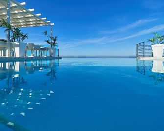 Bq Aguamarina Boutique Hotel - פלמה דה מיורקה - בריכה