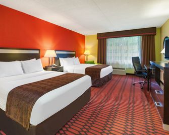 Baymont by Wyndham Harrisburg - האריסברג - חדר שינה