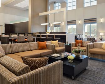 Hampton Inn & Suites Rosemont Chicago O'Hare - Rosemont - Oleskelutila