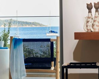 Skiathos Ammos Luxury Apartments - Skiathos - Room amenity