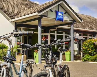 ibis budget Versailles Coignières - Coignières - Gebäude