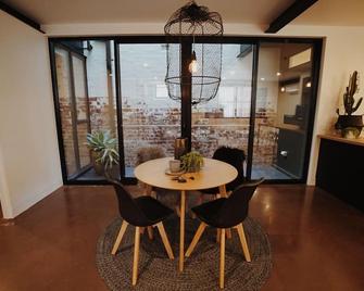 The Warehouse Apartments - Geelong - Dining room
