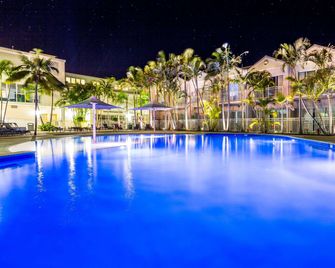 Ramada Resort by Wyndham Shoal Bay - Shoal Bay - Pool