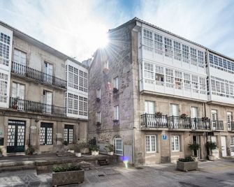 Pension Pura - Cuntis - Edificio