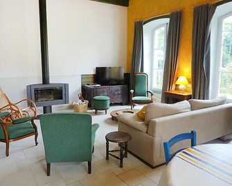 Holiday Home Le chant des milans by Interhome - องเดรอ - ห้องนั่งเล่น