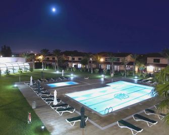 Clipper Hotel & Villas - Torroella de Montgri - Basen