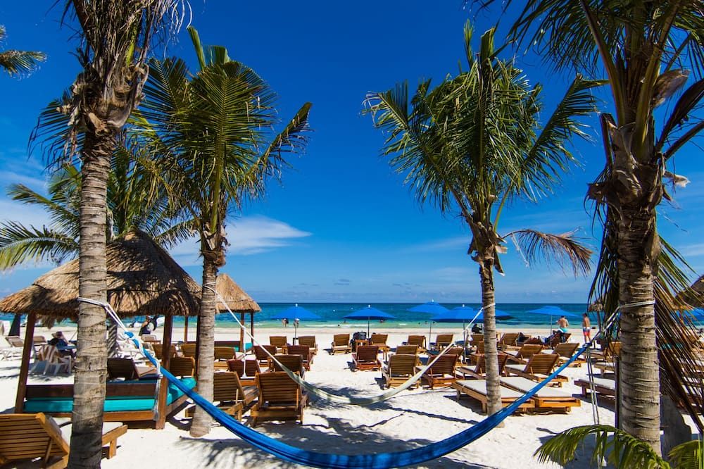 هوتل أوخو دي أجوا - بويرتو موريلو - شاطئ