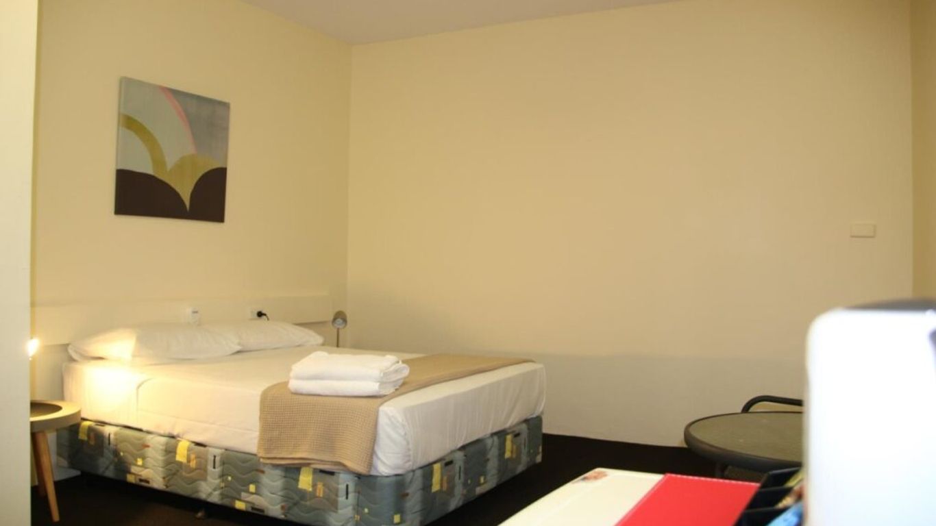 Crocodilly Inn - Hostel