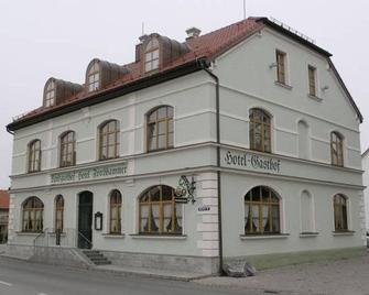 Landgasthof und Hotel Forchhammer - Pliening - Gebäude