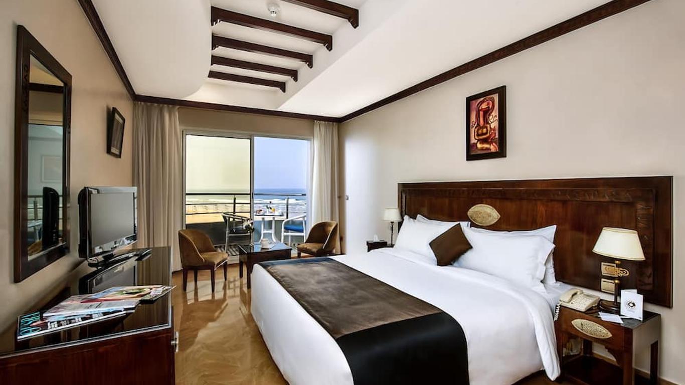 فندق نادي فال أنفا