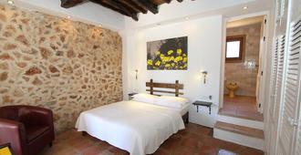 Villa 'Finca Can Toni' with Private Pool, Wi-Fi and Air Conditioning - Sant Josep de sa Talaia - Habitació