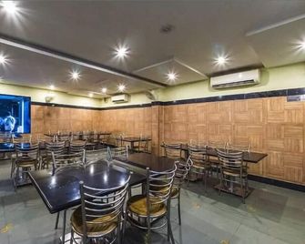 Hotel MGM Grand - Srikalahasti - Restaurant