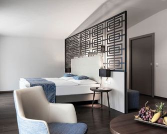 Nuhr Medical - Hotel & Restaurant - Senftenberg - Sypialnia