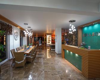 Bora Bora Butik Hotel - อลันยา - แผนกต้อนรับส่วนหน้า