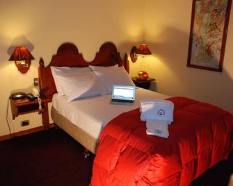 Hotel Casona Colon Inn - Puno - Camera da letto