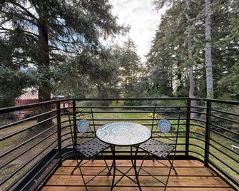 Moby Dick Hotel - Ocean Park - Balcony