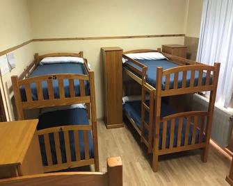 Albergue Pirenarium - Sabiñánigo - Schlafzimmer