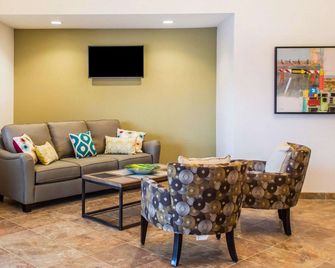Quality Inn Streetsboro - Kent - Streetsboro - Huiskamer