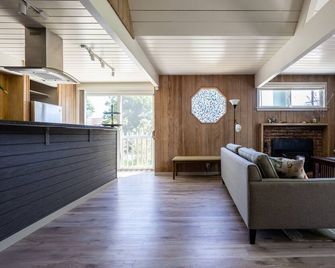 Wellness Cottage Near the Beach - Aptos - Obývací pokoj