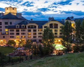 Residences At Park Hyatt - Pre-Season Specials - Beaver Creek - Edificio