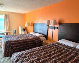 Canton Inn by OYO - Canton - Bedroom