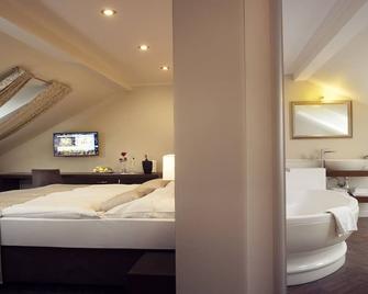 Hotel Ambassador - Košice - Bedroom
