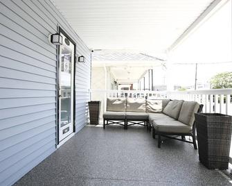 Garfield Beach House - Wildwood - Balcony