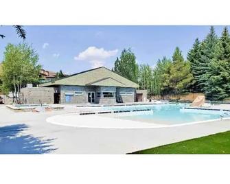 Sun Valley Adventure Condo - Sun Valley - Basen