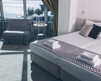 Su Hotel - Ohrid - Bedroom