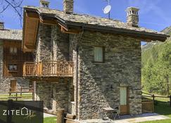 Zitelli Aosta - Cogne - Gebäude