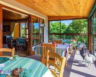Pumula Lodge 4 Star Guesthouse Knysna - קניסנה - מסעדה