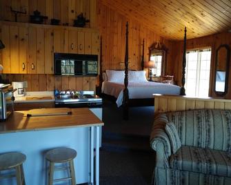 Amherst Shore Country Inn - Amherst - Schlafzimmer