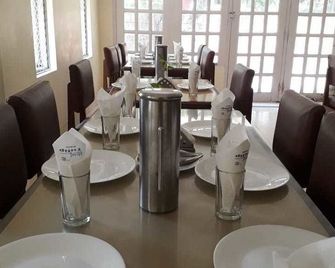 Hotel Tulip - Digha - Restaurante