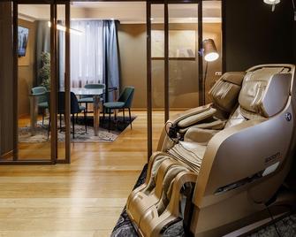 Azimut Hotel City Khabarovsk - Jabárovsk - Sala de estar