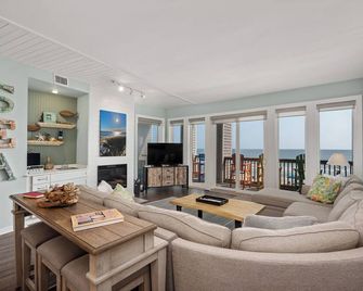 Crystal Shores 202 - Kill Devil Hills - Living room