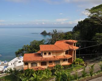 Luxury Spectacular views Infinity Pool Sleeps 9 Private Playa Blanca Costa Rica - Agujas - Vista del exterior
